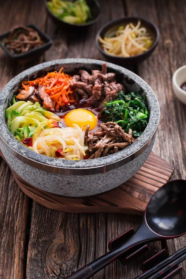 Cơm Trộn Bibimbap Hàn Quốc