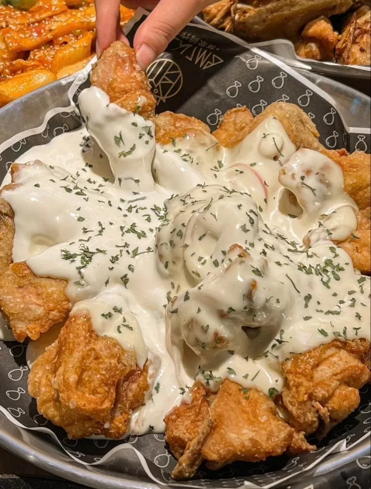 G&agrave; Sốt Kem | B&eacute;o Mịn Nhẹ Nh&agrave;ng, Cuốn H&uacute;t Từng Miếng